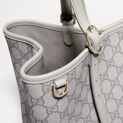 GG Emblem large tote bag